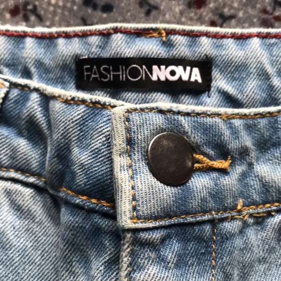Fashionova Jeans with Fishnet patches - Picture 7 of 8
